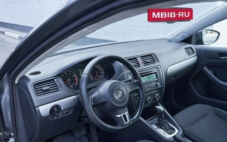 Volkswagen Jetta VI, 2013 год, 1 198 000 рублей, 6 фотография