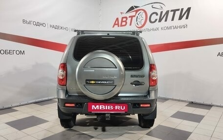 Chevrolet Niva I рестайлинг, 2015 год, 705 000 рублей, 6 фотография