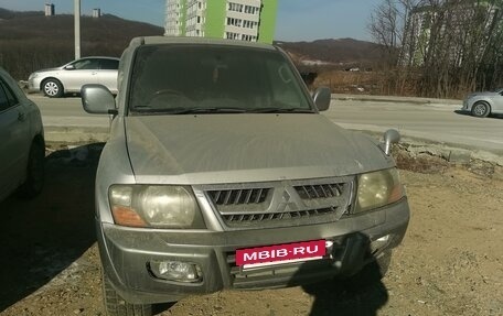 Mitsubishi Pajero III рестайлинг, 2001 год, 999 999 рублей, 2 фотография