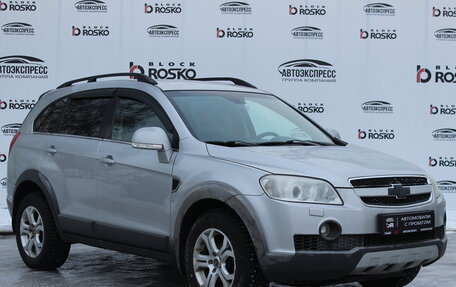 Chevrolet Captiva I, 2007 год, 700 000 рублей, 3 фотография