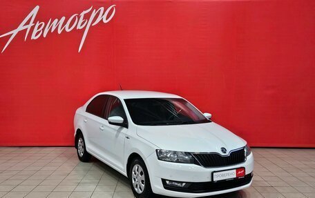 Skoda Rapid I, 2018 год, 975 000 рублей, 7 фотография