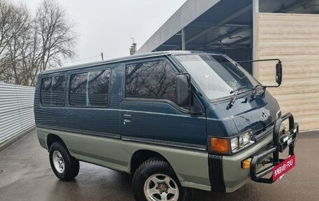 Mitsubishi Delica III, 1989 год, 670 000 рублей, 4 фотография