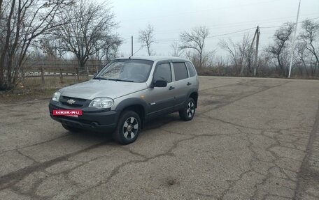 Chevrolet Niva I рестайлинг, 2011 год, 535 000 рублей, 4 фотография