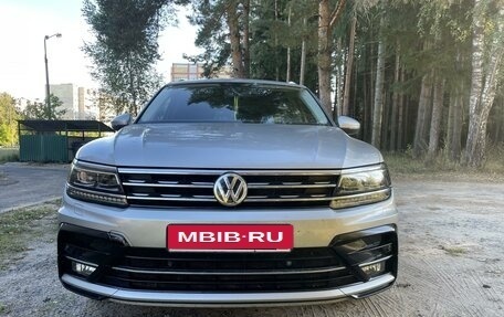 Volkswagen Tiguan II, 2018 год, 2 900 000 рублей, 4 фотография