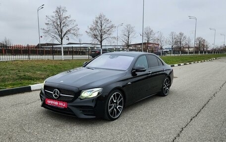 Mercedes-Benz E-Класс AMG, 2018 год, 5 300 000 рублей, 3 фотография