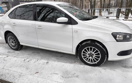 Volkswagen Polo VI (EU Market), 2014 год, 1 200 000 рублей, 10 фотография