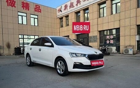 Skoda Rapid II, 2020 год, 1 300 000 рублей, 3 фотография