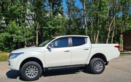 Mitsubishi L200 IV рестайлинг, 2015 год, 2 250 000 рублей, 9 фотография