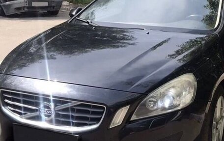 Volvo S60 III, 2011 год, 650 000 рублей, 1 фотография