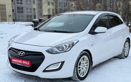 Hyundai i30 II рестайлинг, 2013 год, 890 000 рублей, 1 фотография