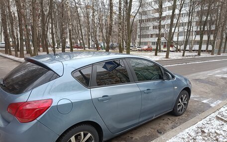 Opel Astra J, 2010 год, 660 000 рублей, 10 фотография