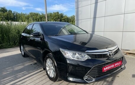 Toyota Camry, 2017 год, 2 150 000 рублей, 6 фотография