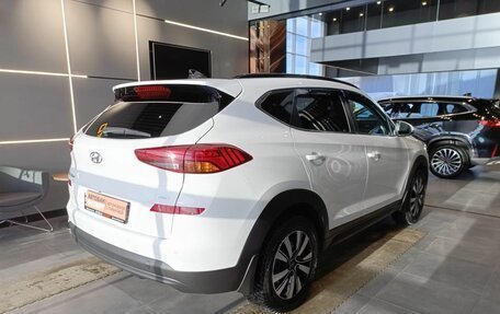 Hyundai Tucson III, 2019 год, 2 679 000 рублей, 6 фотография