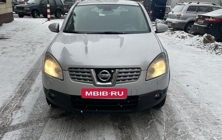 Nissan Qashqai, 2008 год, 700 000 рублей, 2 фотография