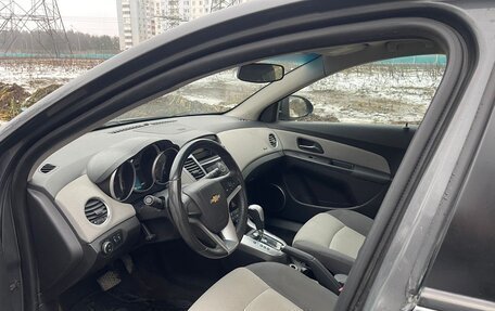 Chevrolet Cruze II, 2011 год, 670 000 рублей, 8 фотография