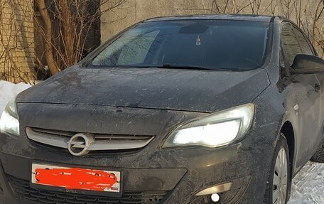 Opel Astra J, 2013 год, 880 000 рублей, 5 фотография