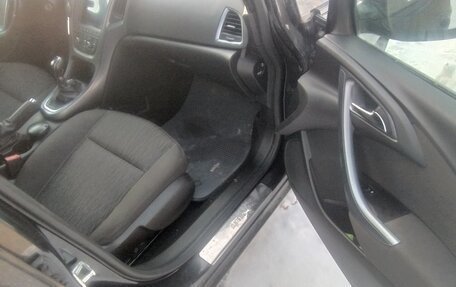 Opel Astra J, 2013 год, 880 000 рублей, 15 фотография