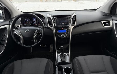 Hyundai i30 II рестайлинг, 2013 год, 890 000 рублей, 14 фотография