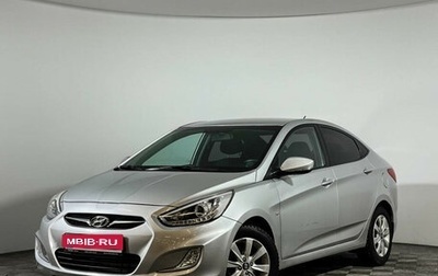 Hyundai Solaris II рестайлинг, 2013 год, 930 000 рублей, 1 фотография