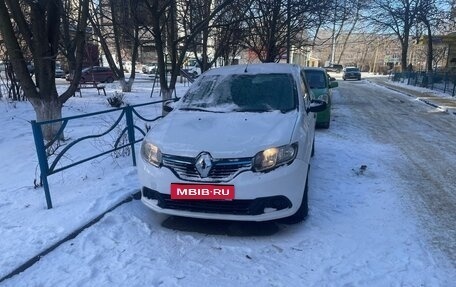 Renault Logan II, 2014 год, 640 000 рублей, 1 фотография