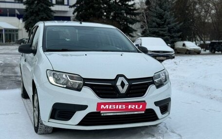 Renault Logan II, 2019 год, 950 000 рублей, 4 фотография