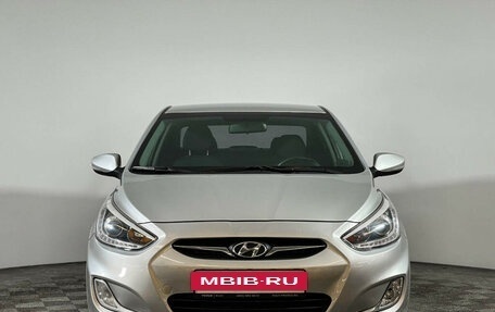 Hyundai Solaris II рестайлинг, 2013 год, 930 000 рублей, 2 фотография