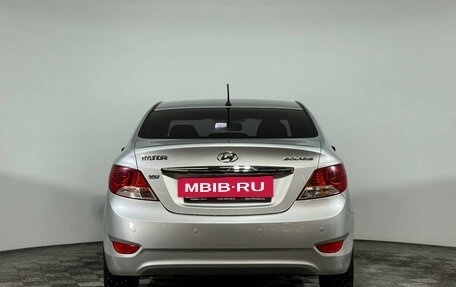 Hyundai Solaris II рестайлинг, 2013 год, 930 000 рублей, 6 фотография