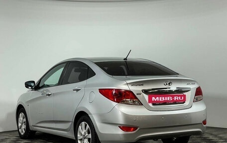 Hyundai Solaris II рестайлинг, 2013 год, 930 000 рублей, 7 фотография