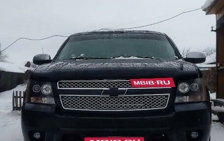 Chevrolet Tahoe III, 2008 год, 1 500 000 рублей, 2 фотография