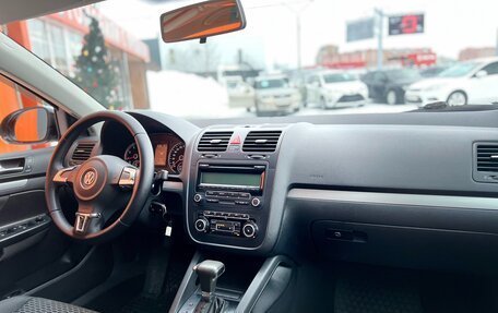 Volkswagen Jetta VI, 2010 год, 699 000 рублей, 8 фотография