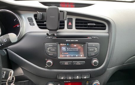 KIA cee'd III, 2014 год, 1 390 000 рублей, 15 фотография