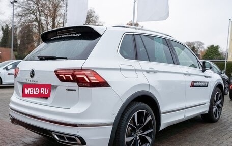 Volkswagen Tiguan II, 2024 год, 6 655 000 рублей, 3 фотография