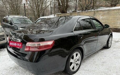 Toyota Camry, 2010 год, 1 980 000 рублей, 8 фотография