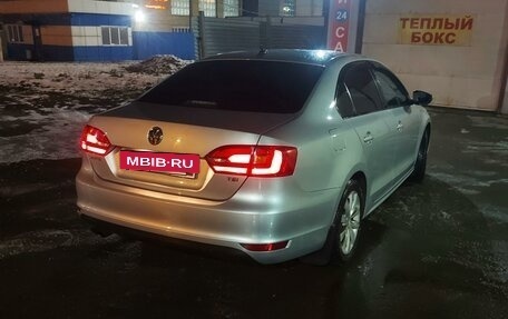 Volkswagen Jetta VI, 2012 год, 1 230 000 рублей, 6 фотография