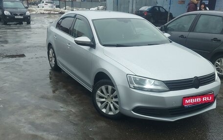 Volkswagen Jetta VI, 2012 год, 1 230 000 рублей, 5 фотография