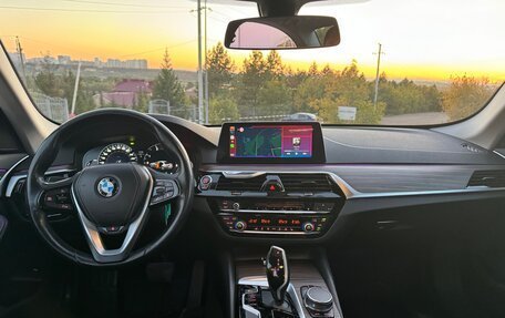 BMW 5 серия, 2017 год, 2 950 000 рублей, 14 фотография