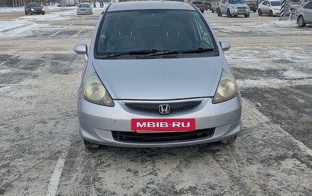 Honda Fit III, 2005 год, 550 000 рублей, 12 фотография