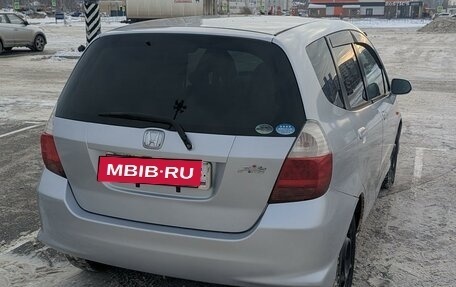 Honda Fit III, 2005 год, 550 000 рублей, 14 фотография