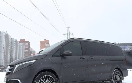 Mercedes-Benz V-Класс, 2023 год, 12 900 000 рублей, 4 фотография