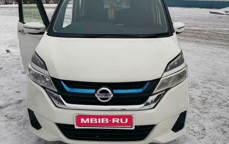 Nissan Serena IV, 2017 год, 2 270 000 рублей, 2 фотография