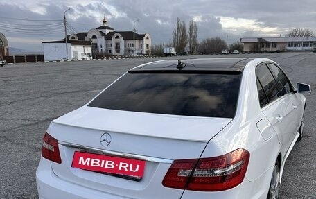 Mercedes-Benz E-Класс, 2012 год, 1 550 000 рублей, 8 фотография