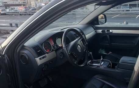 Volkswagen Touareg III, 2008 год, 1 300 000 рублей, 4 фотография