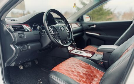 Toyota Camry, 2014 год, 1 399 000 рублей, 13 фотография