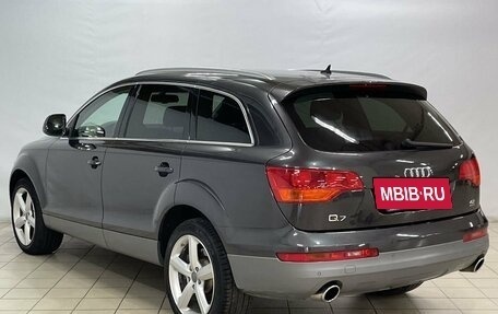 Audi Q7, 2005 год, 1 560 000 рублей, 5 фотография