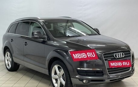 Audi Q7, 2005 год, 1 560 000 рублей, 2 фотография