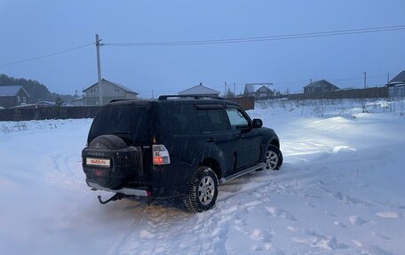 Mitsubishi Pajero IV, 2011 год, 1 750 000 рублей, 3 фотография