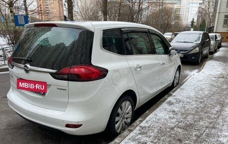 Opel Zafira C рестайлинг, 2013 год, 1 800 000 рублей, 3 фотография