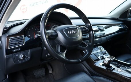 Audi A8, 2013 год, 2 600 000 рублей, 10 фотография