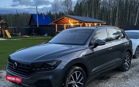 Volkswagen Touareg III, 2019 год, 5 300 000 рублей, 2 фотография