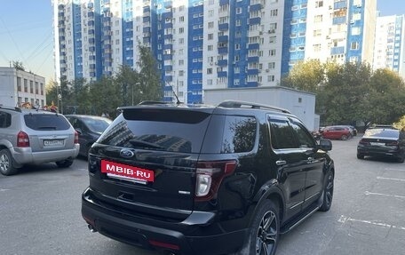 Ford Explorer VI, 2013 год, 1 950 000 рублей, 6 фотография